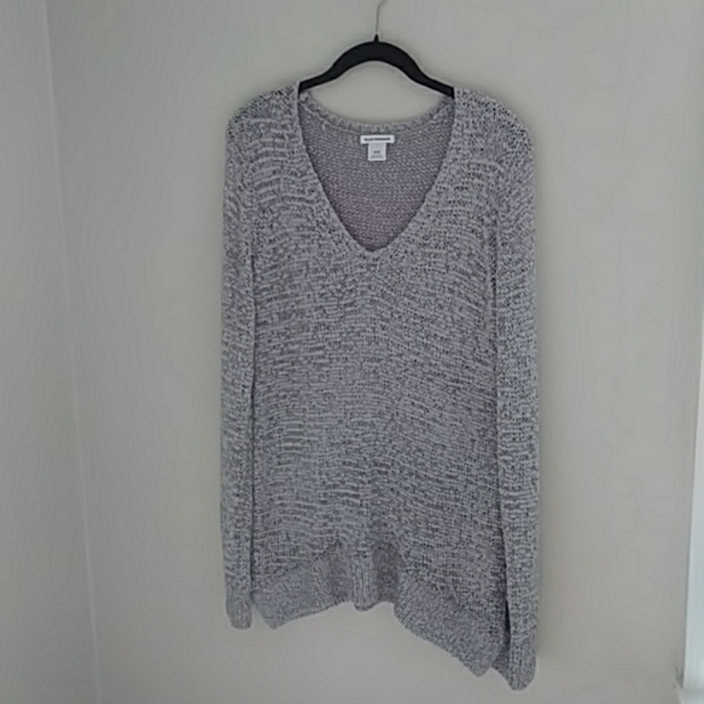 Club Monaco Grey Sweater Size M - Picture 2 of 7